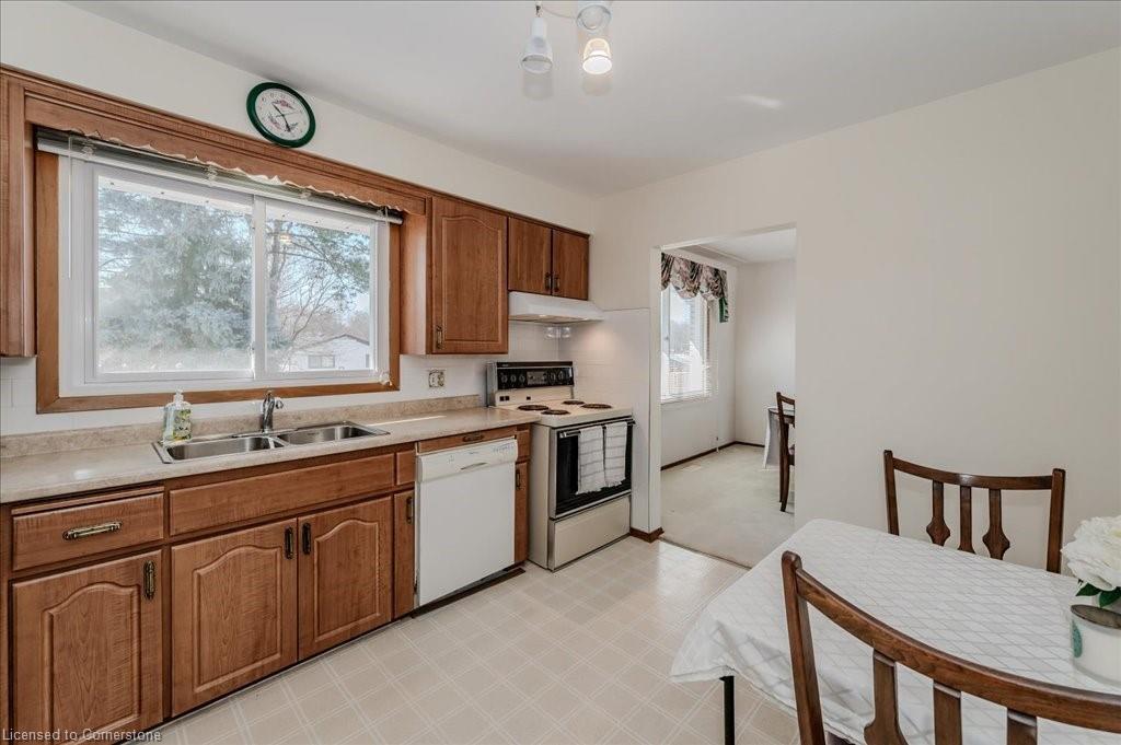 395 Forest Hill Drive Property Photo 13