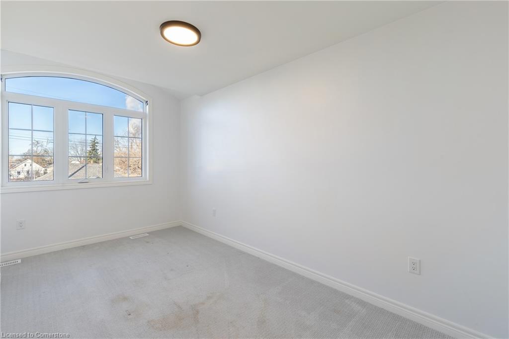 730 Knox Avenue Property Photo 12