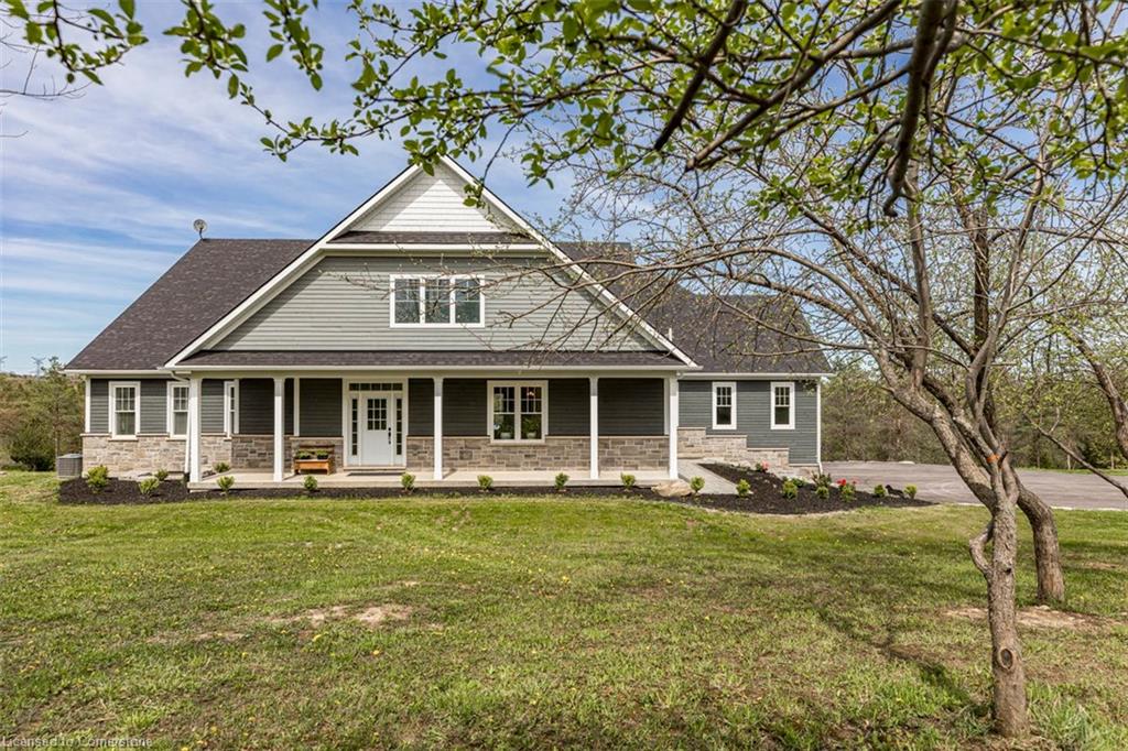 5583 Third Line Property Photo