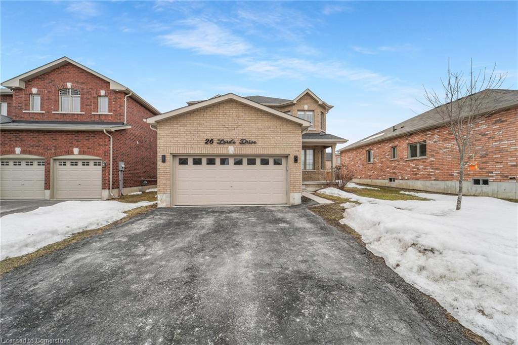 Hastings Public School Real Estate Listings Main Image
