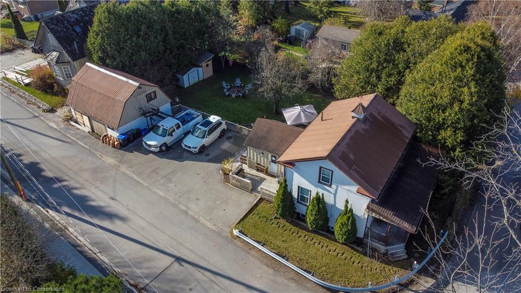 5 East John Street N Property Photo 3
