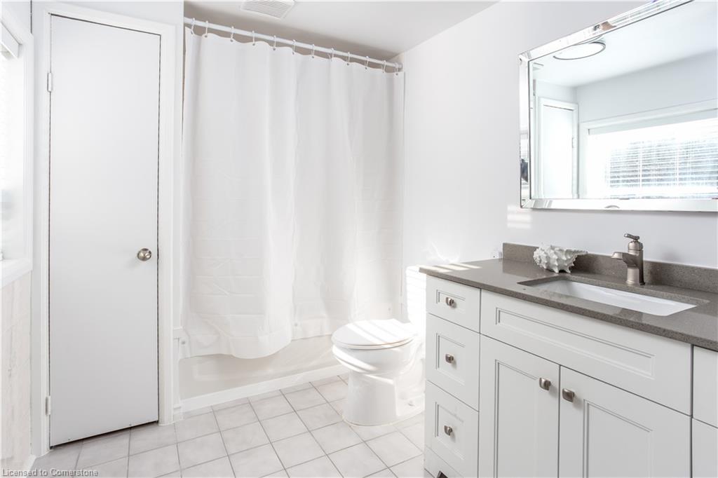 5 East John Street N Property Photo 17
