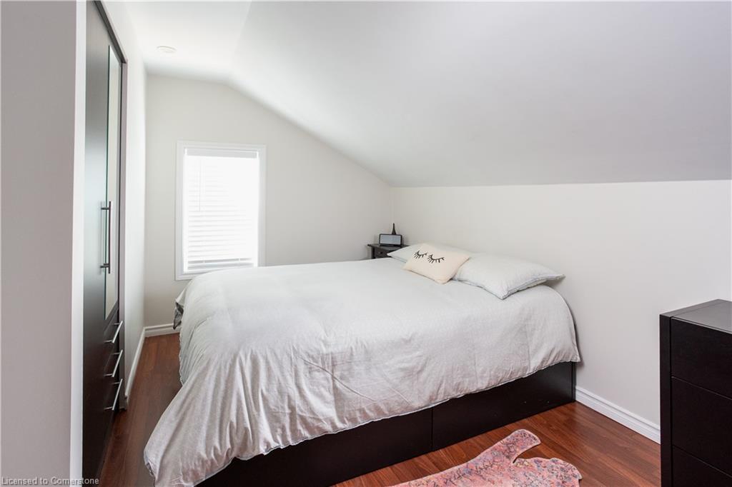 5 East John Street N Property Photo 21