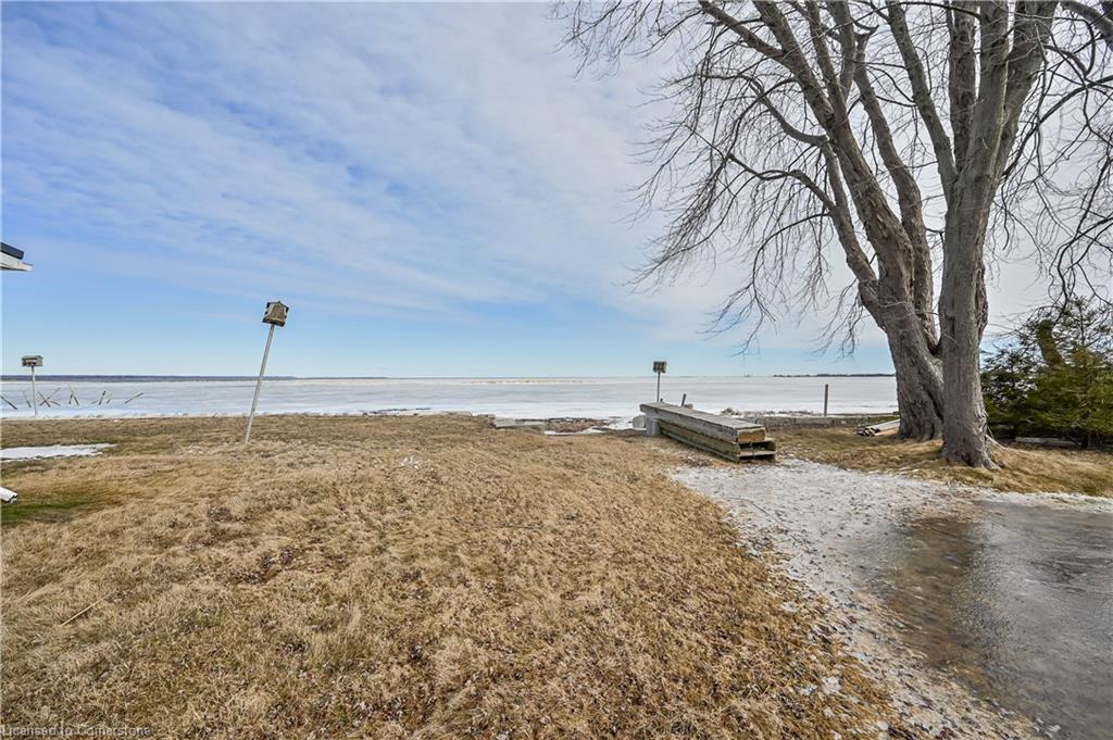 782 59 Highway Property Photo 8