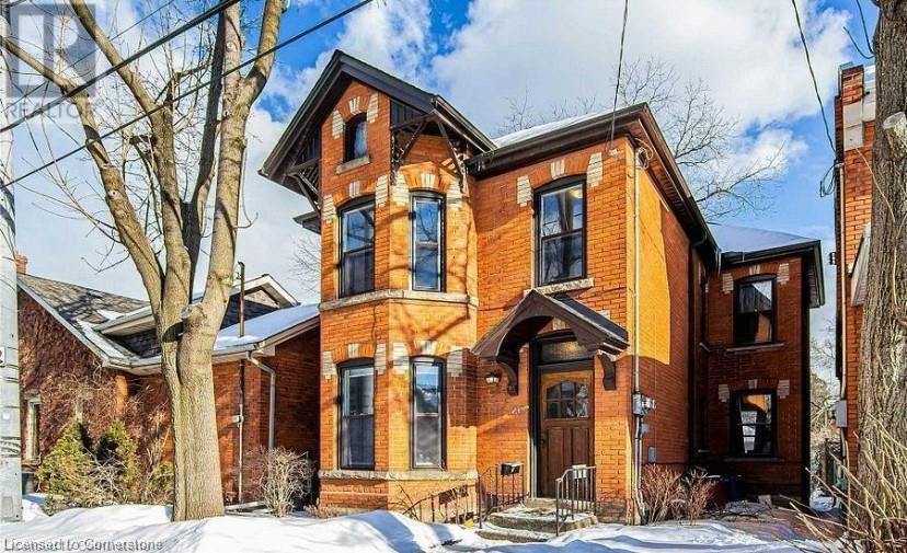 215 Queen Street S Property Photo