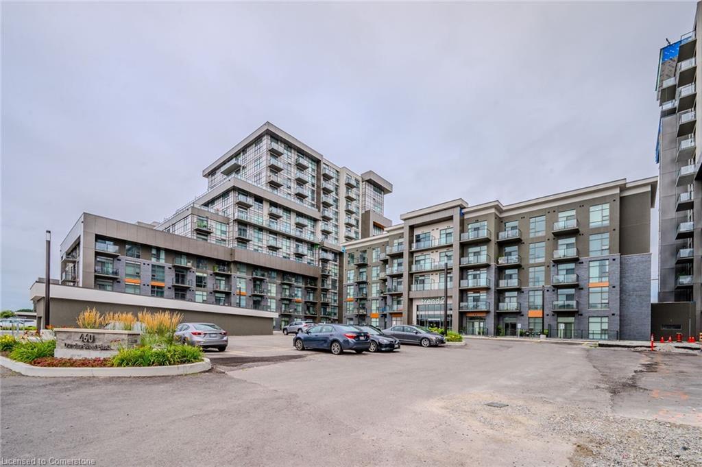 319-460 Dundas Street Property Photo 2