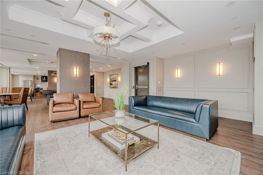 319-460 Dundas Street Property Photo 5