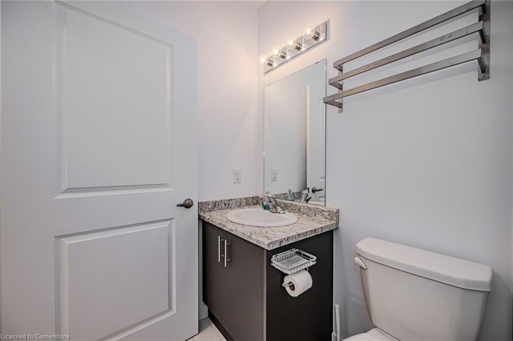 319-460 Dundas Street Property Photo 7