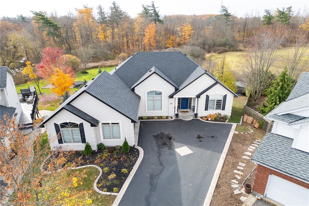 92 Celtic Drive Property Photo