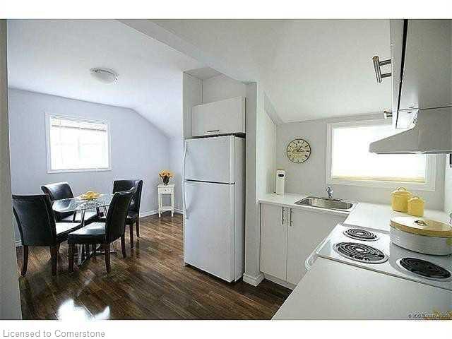 2-2 Windsor Street Property Photo