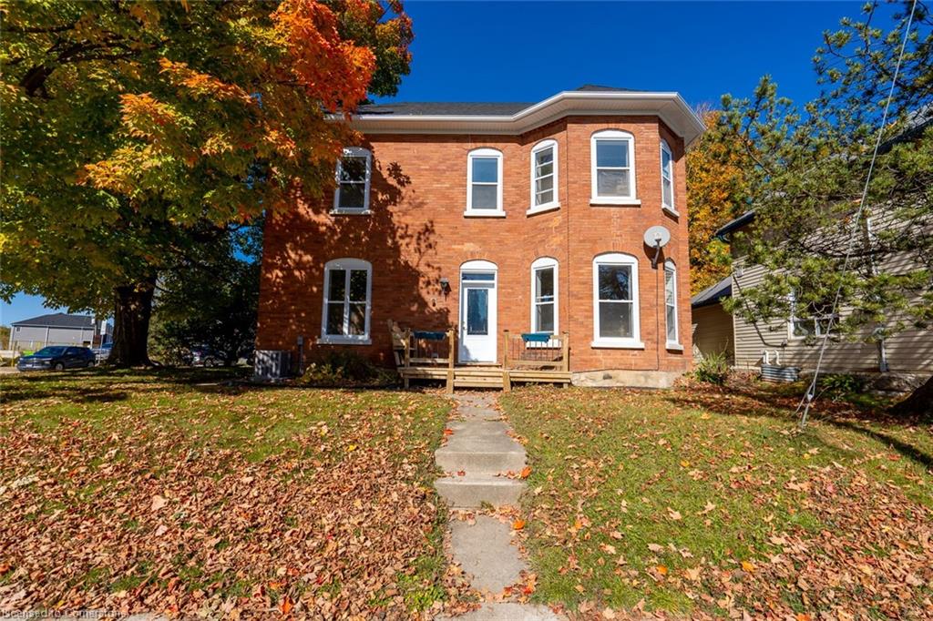 154 Main Street W Property Photo 2