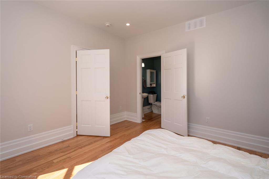 154 Main Street W Property Photo 27