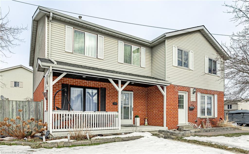 448 Springbank Avenue N Property Photo 1