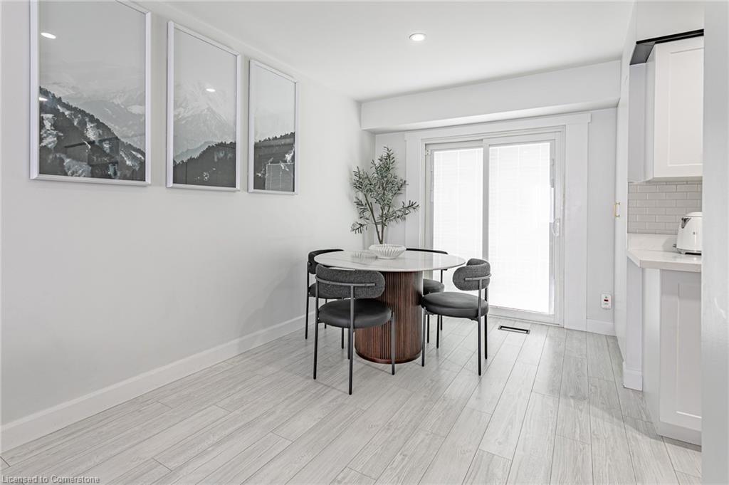 448 Springbank Avenue N Property Photo 14
