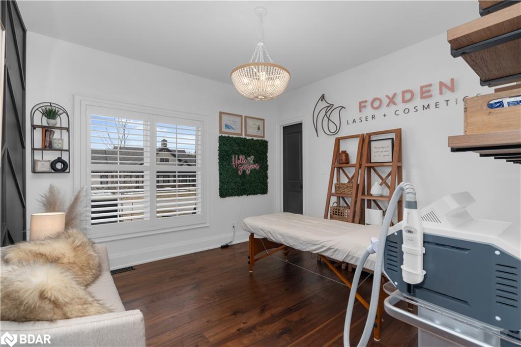 10 Georgian Grande Drive Property Photo 18