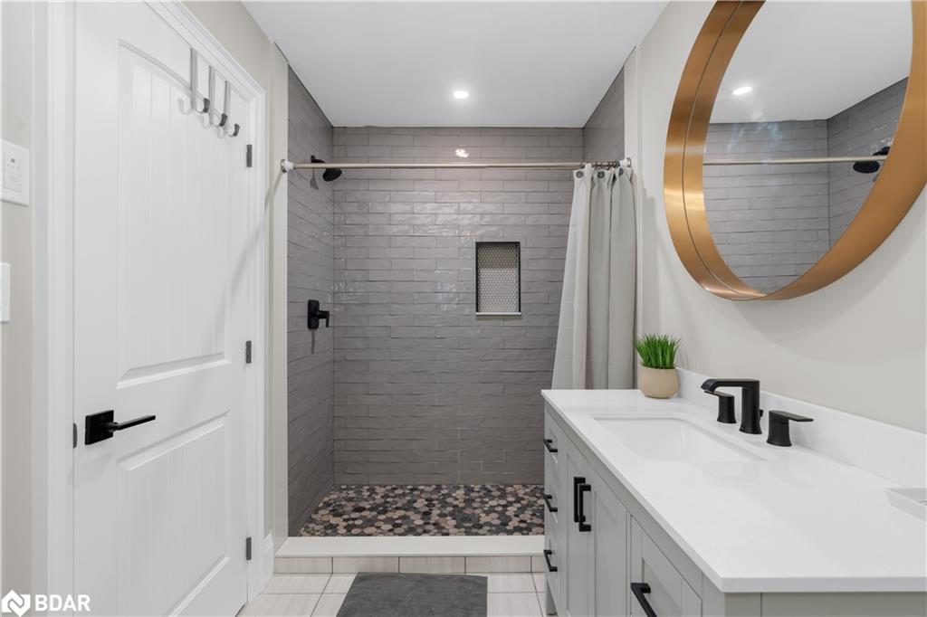 10 Georgian Grande Drive Property Photo 40