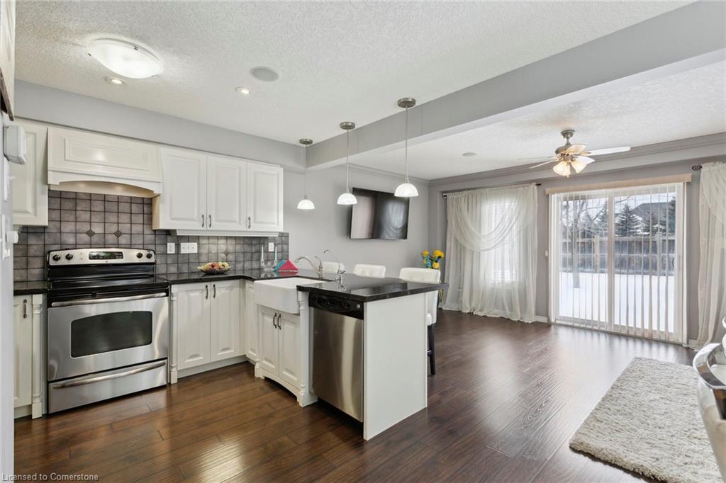 A4-7 Upper Mercer Street Property Photo 8