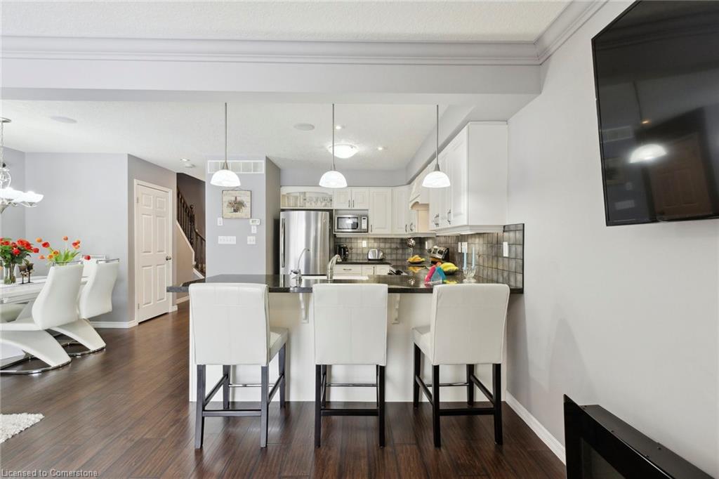 A4-7 Upper Mercer Street Property Photo 17