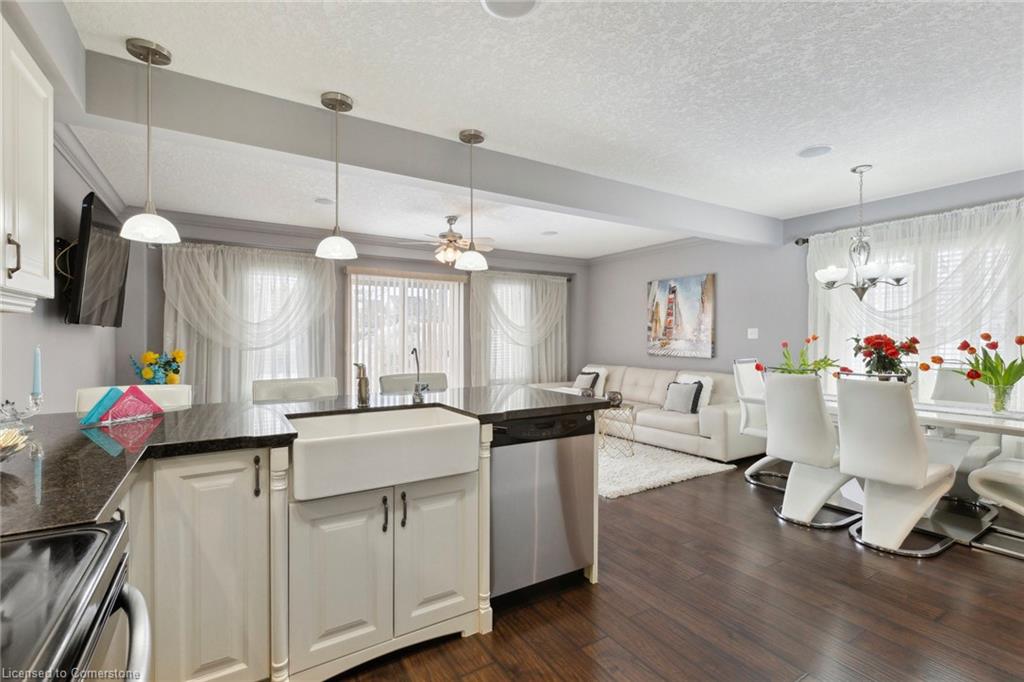 A4-7 Upper Mercer Street Property Photo 21