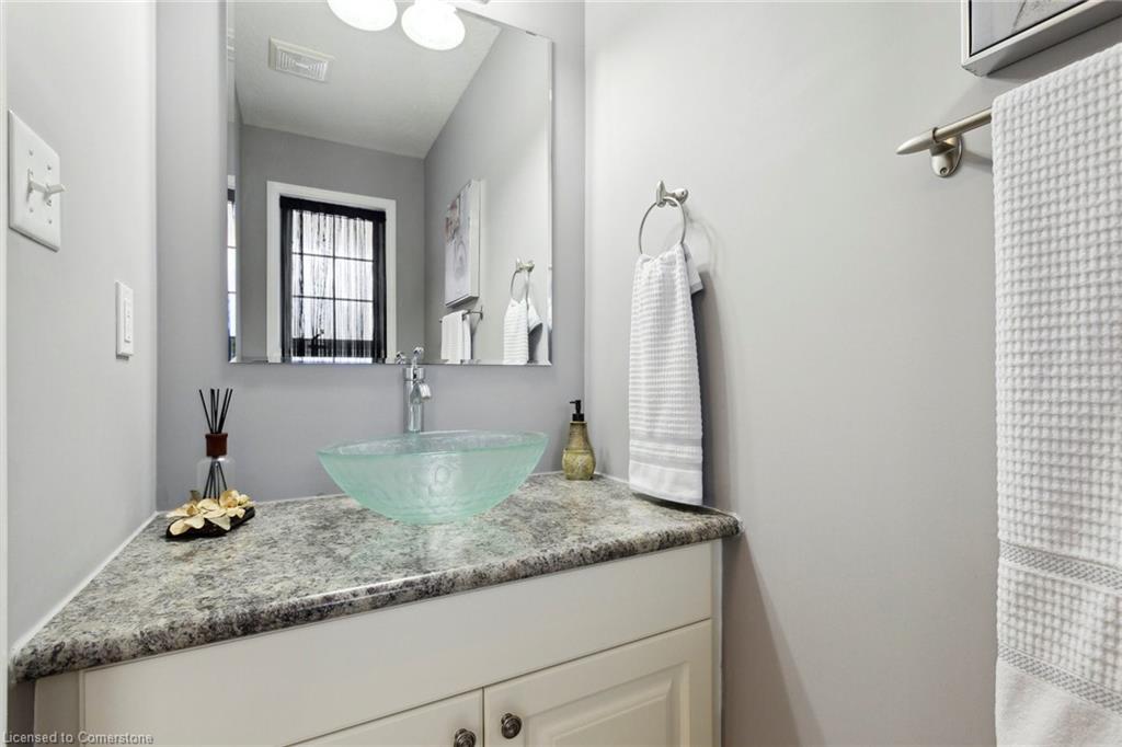 A4-7 Upper Mercer Street Property Photo 23