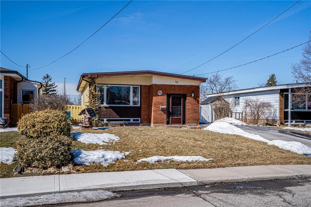 60 Fielding Crescent Property Photo