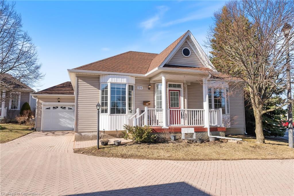 54 Silverbirch Boulevard Property Photo