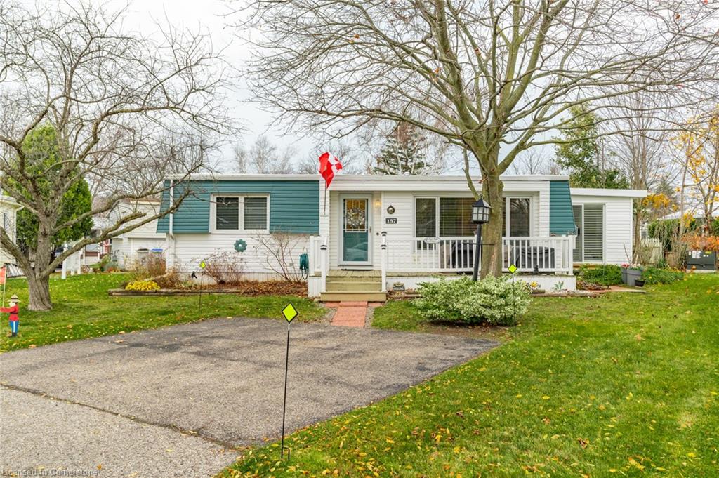 157 Mississauga Place Property Photo