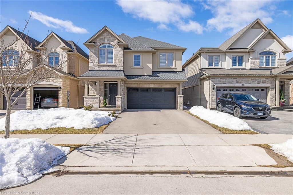 92 Cutts Crescent Property Photo