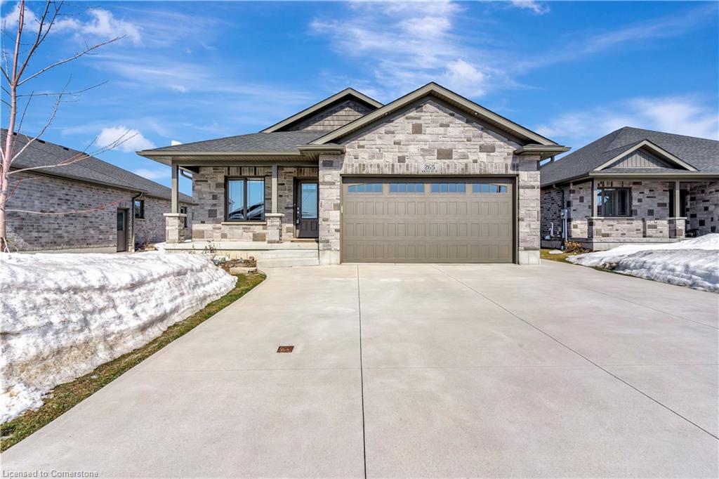 265 Krotz Street W Property Photo 1