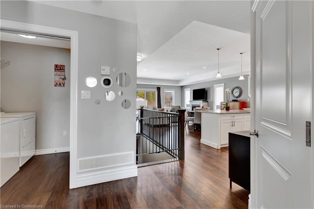 265 Krotz Street W Property Photo 7