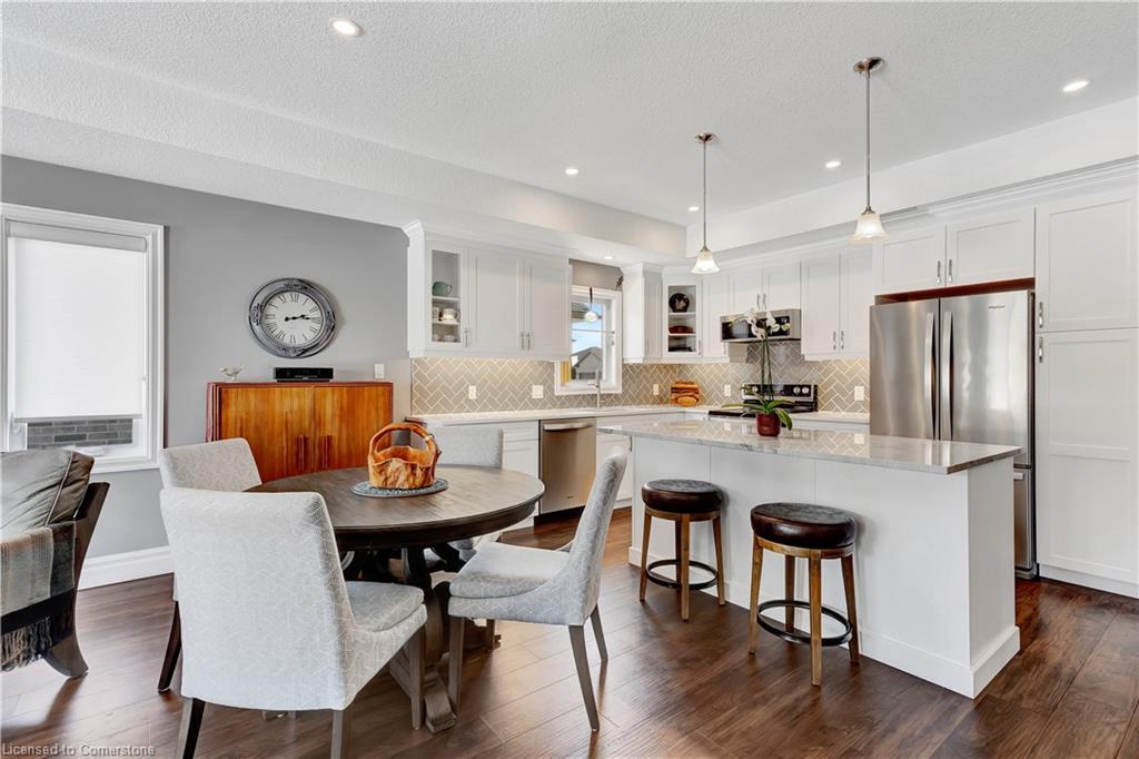 265 Krotz Street W Property Photo 17