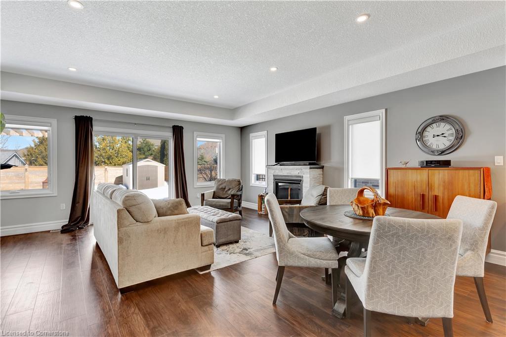 265 Krotz Street W Property Photo 18