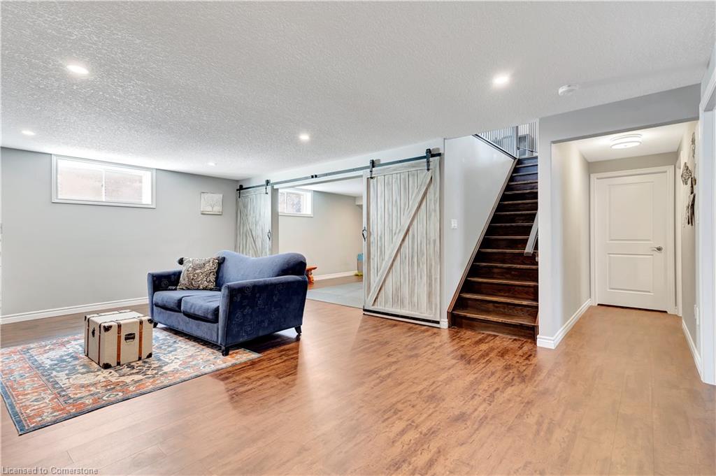 265 Krotz Street W Property Photo 30