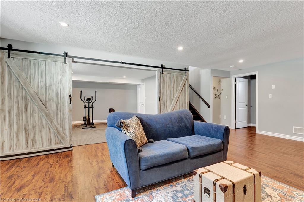 265 Krotz Street W Property Photo 31