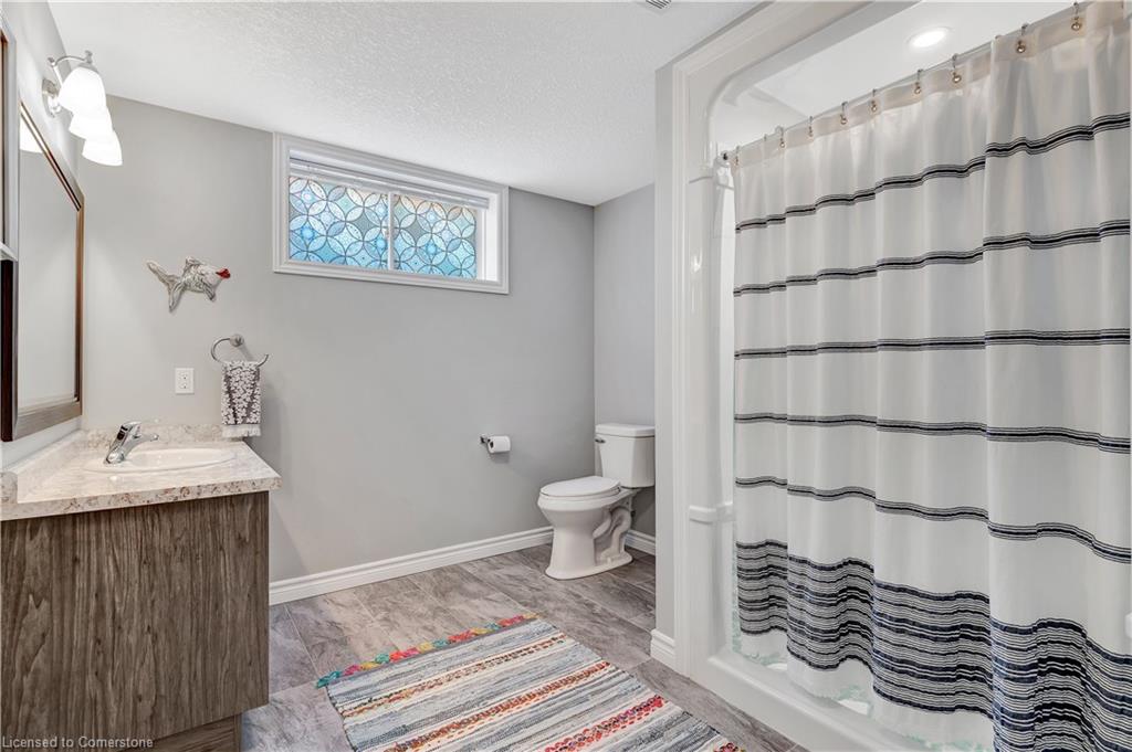265 Krotz Street W Property Photo 37