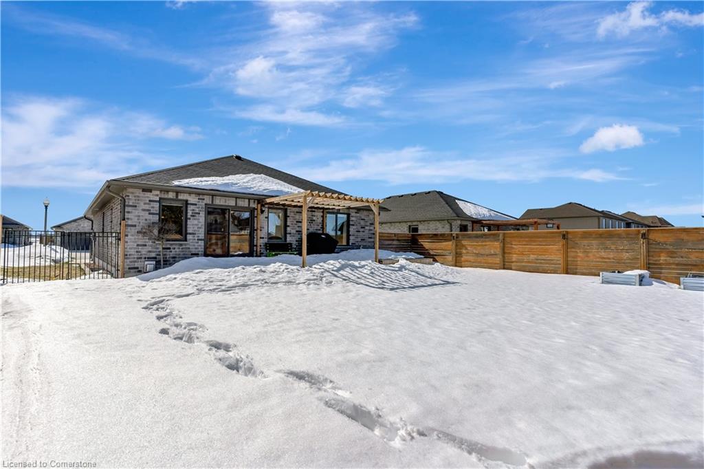 265 Krotz Street W Property Photo 41