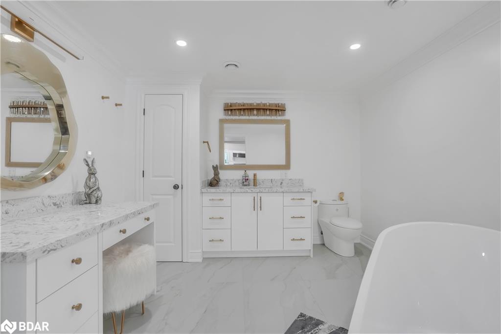 414498 Baseline Road Property Photo 19