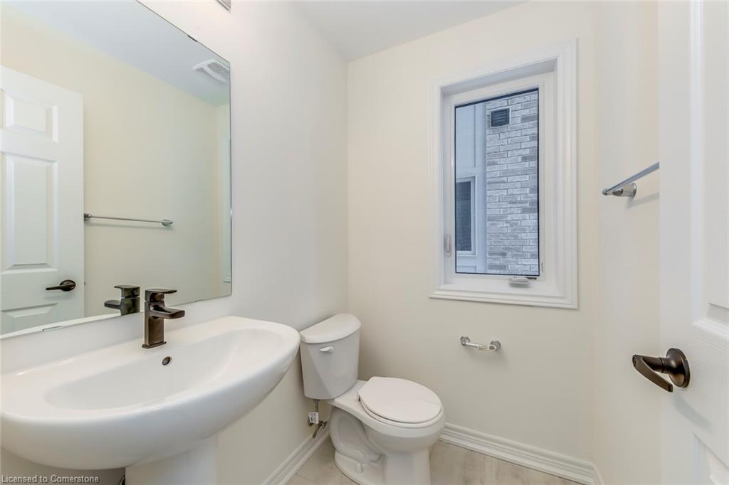 3945 Lodi Road Property Photo 9