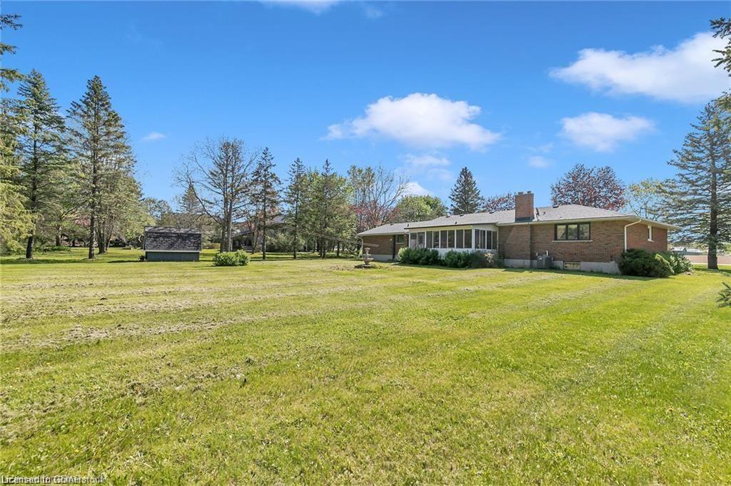 462 Arkell Road Property Photo 22