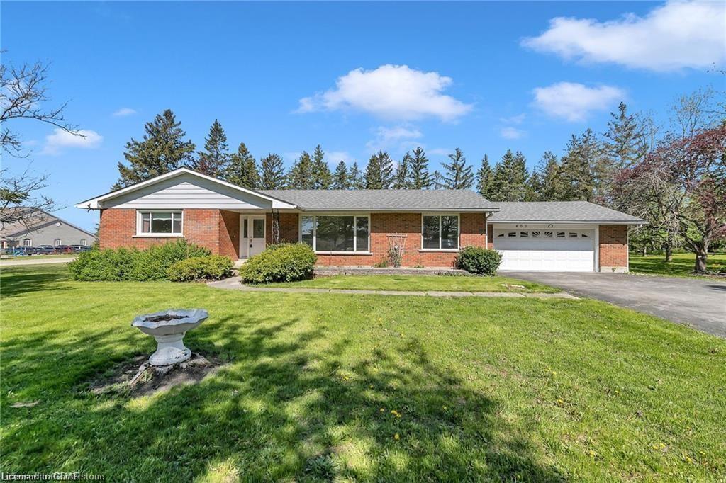 462 Arkell Road Property Photo 24