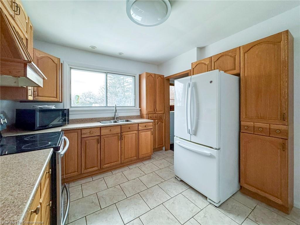 70 Crownhill Street Property Photo 4