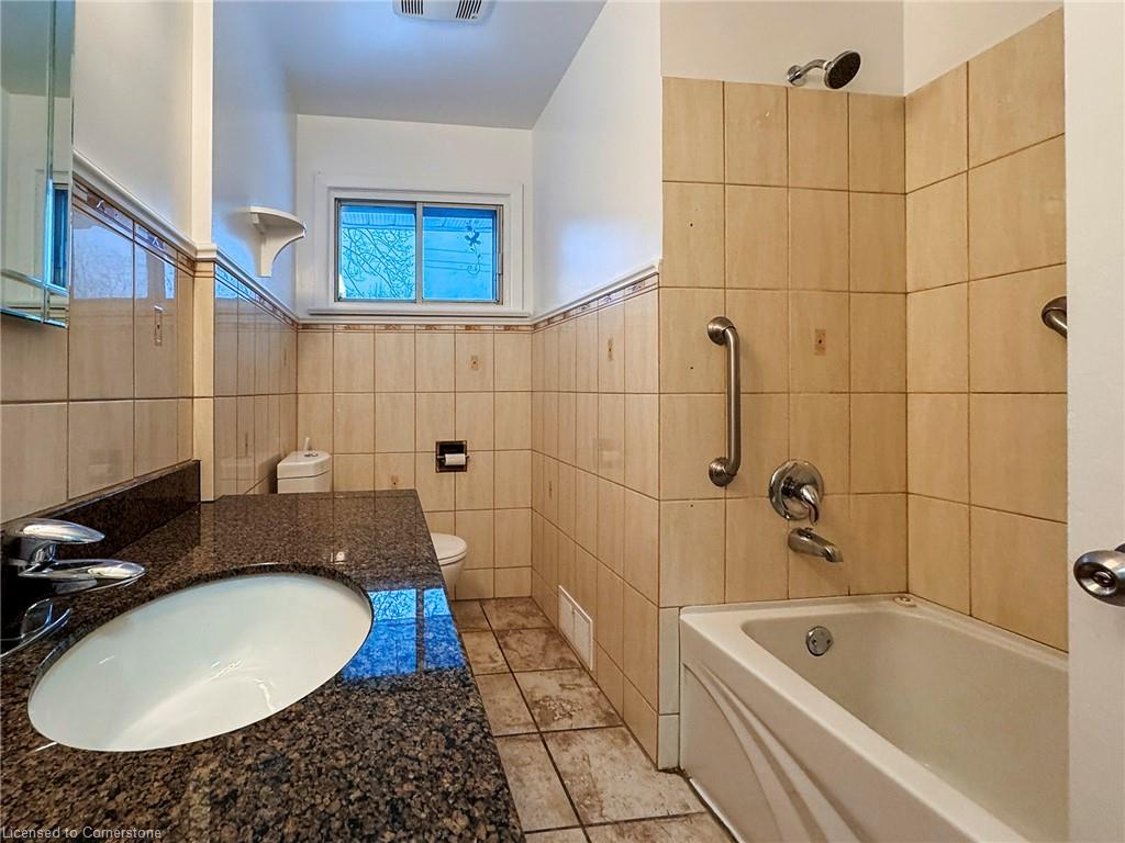 70 Crownhill Street Property Photo 8