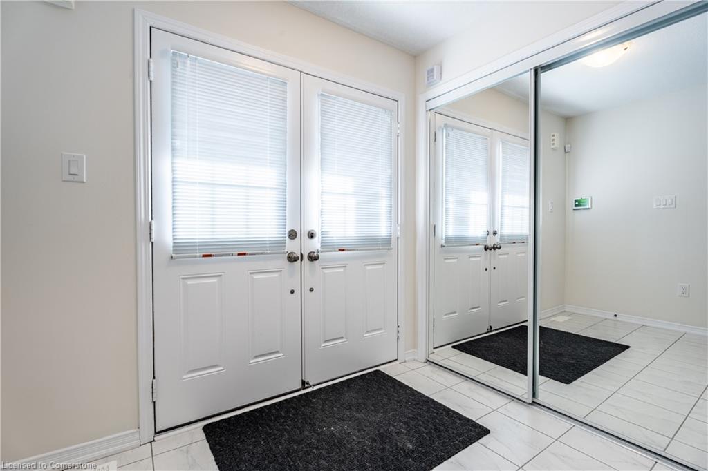 7687 Sycamore Drive Property Photo 5