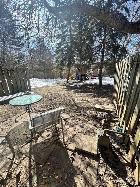 8-639 Albert Street Property Photo 10