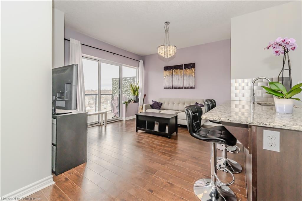 610-170 Water Street N Property Photo 2