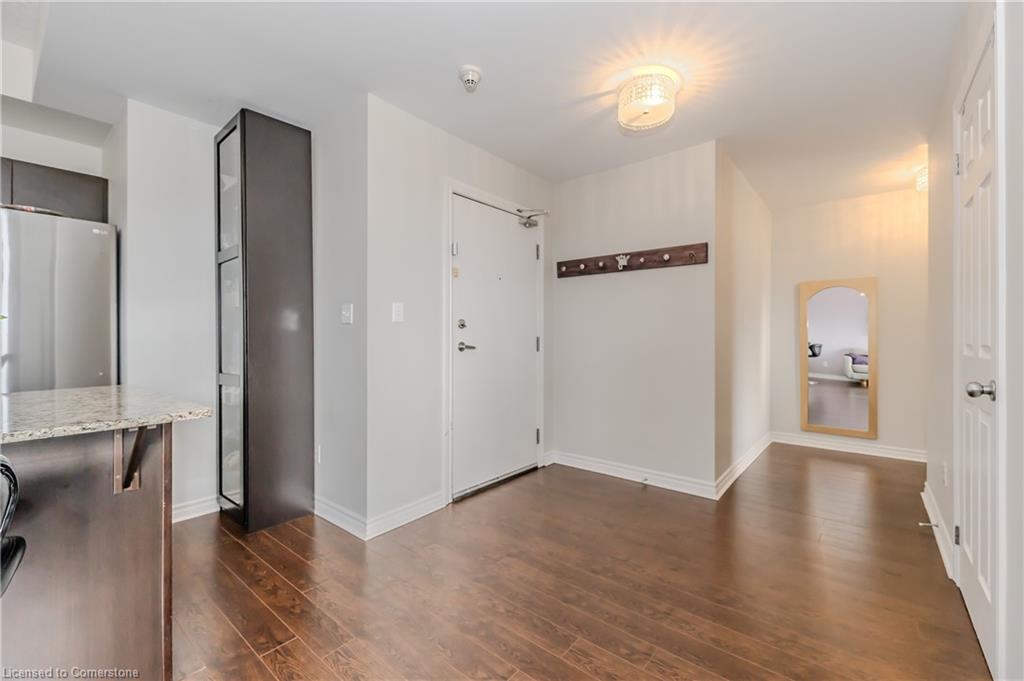 610-170 Water Street N Property Photo 4