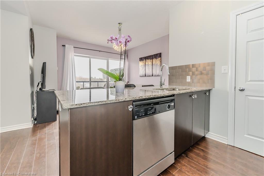 610-170 Water Street N Property Photo 9