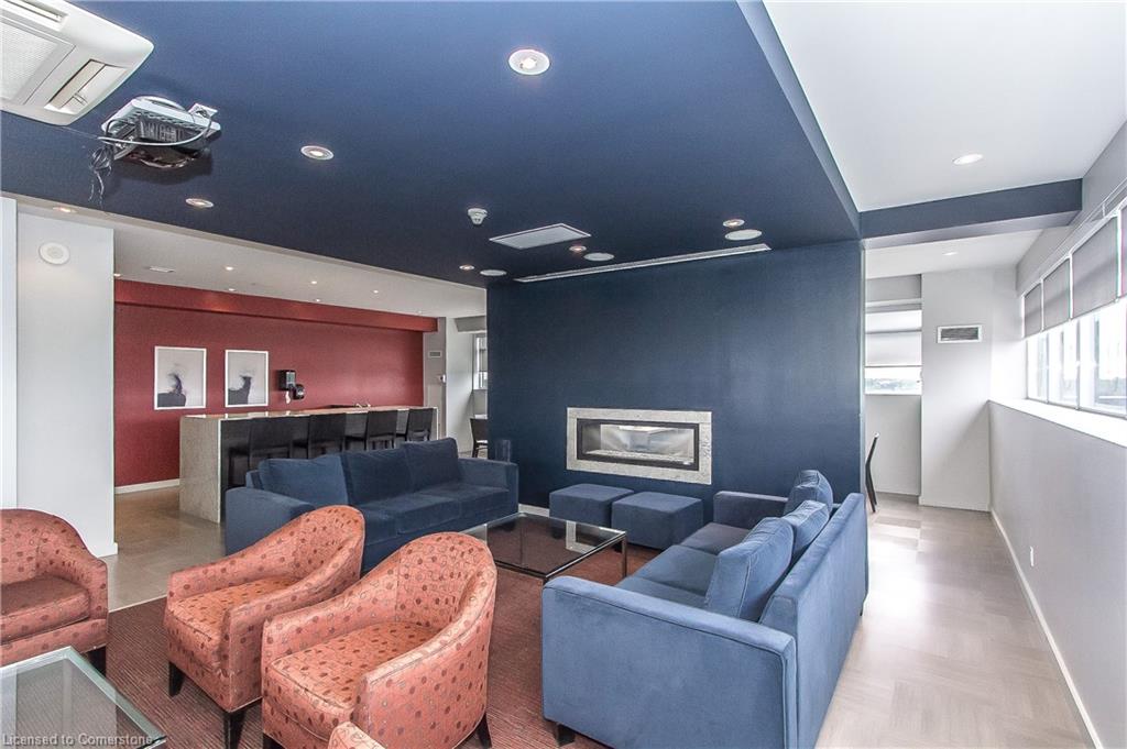 610-170 Water Street N Property Photo 38