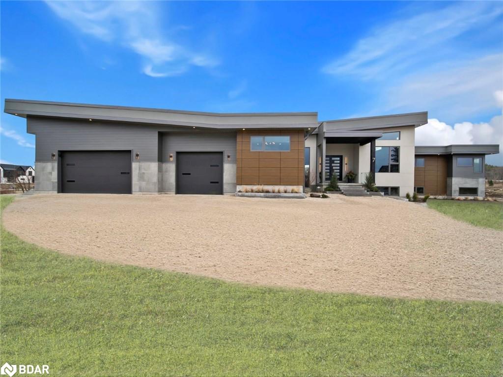 7 Meadowlark Way Property Photo