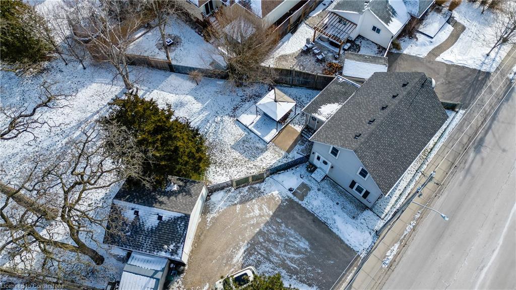 64 Woolwich Street Property Photo 2